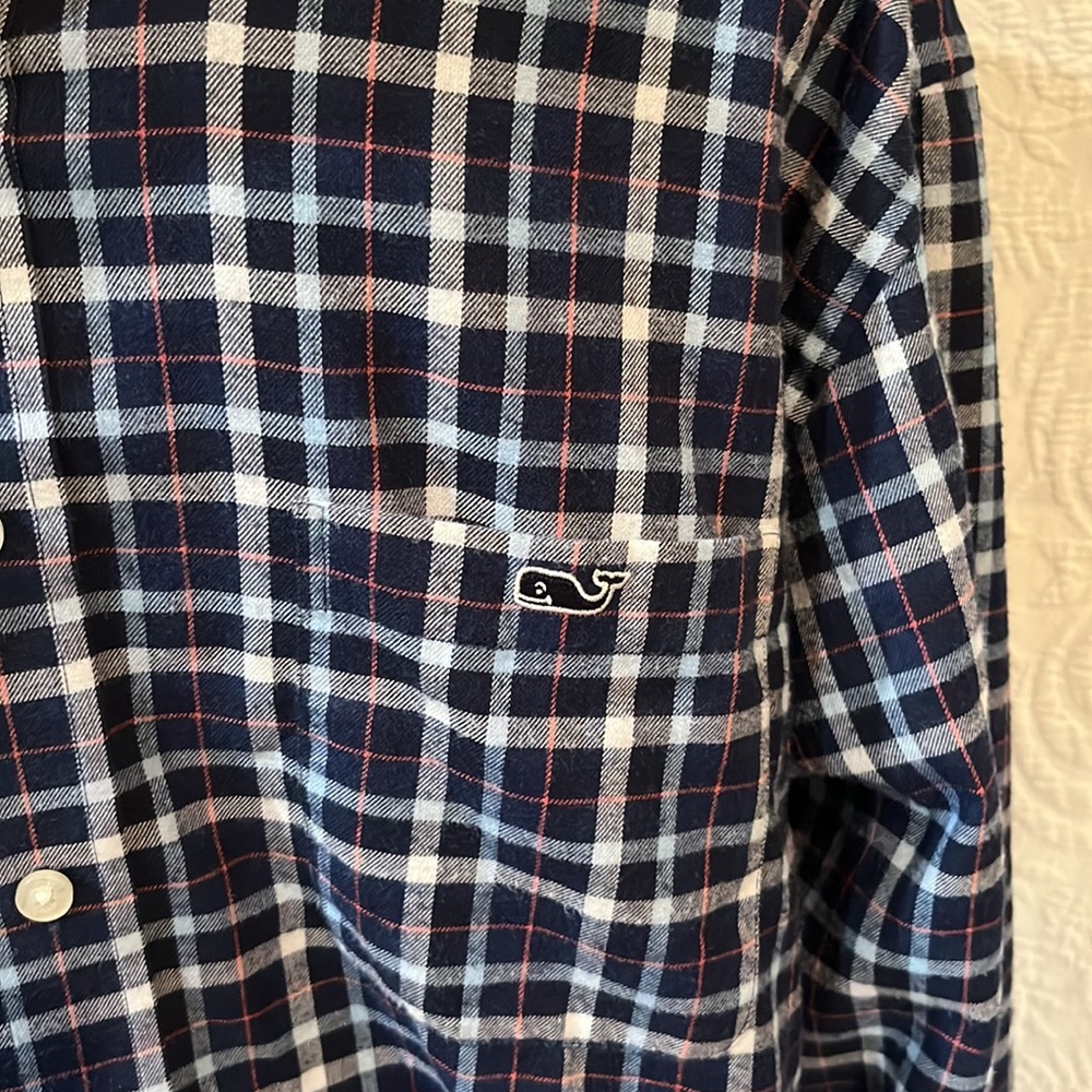Vineyard Vines classic fit Tucker shirt,‎ size large - Picture 4 of 14